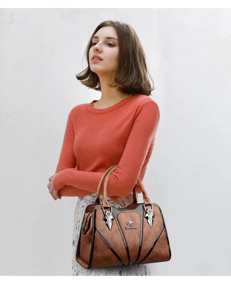 Bolsa Feminina De Couro Transversal Fiorela