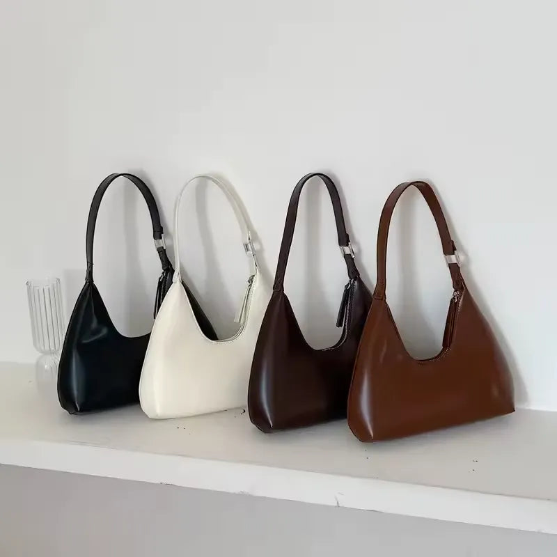 Bolsa_Feminina_de_Ombro_Safira_Matife
bolsa de ombro de couro preta
bolsa feminina de couro preta
bolsa feminina de ombro