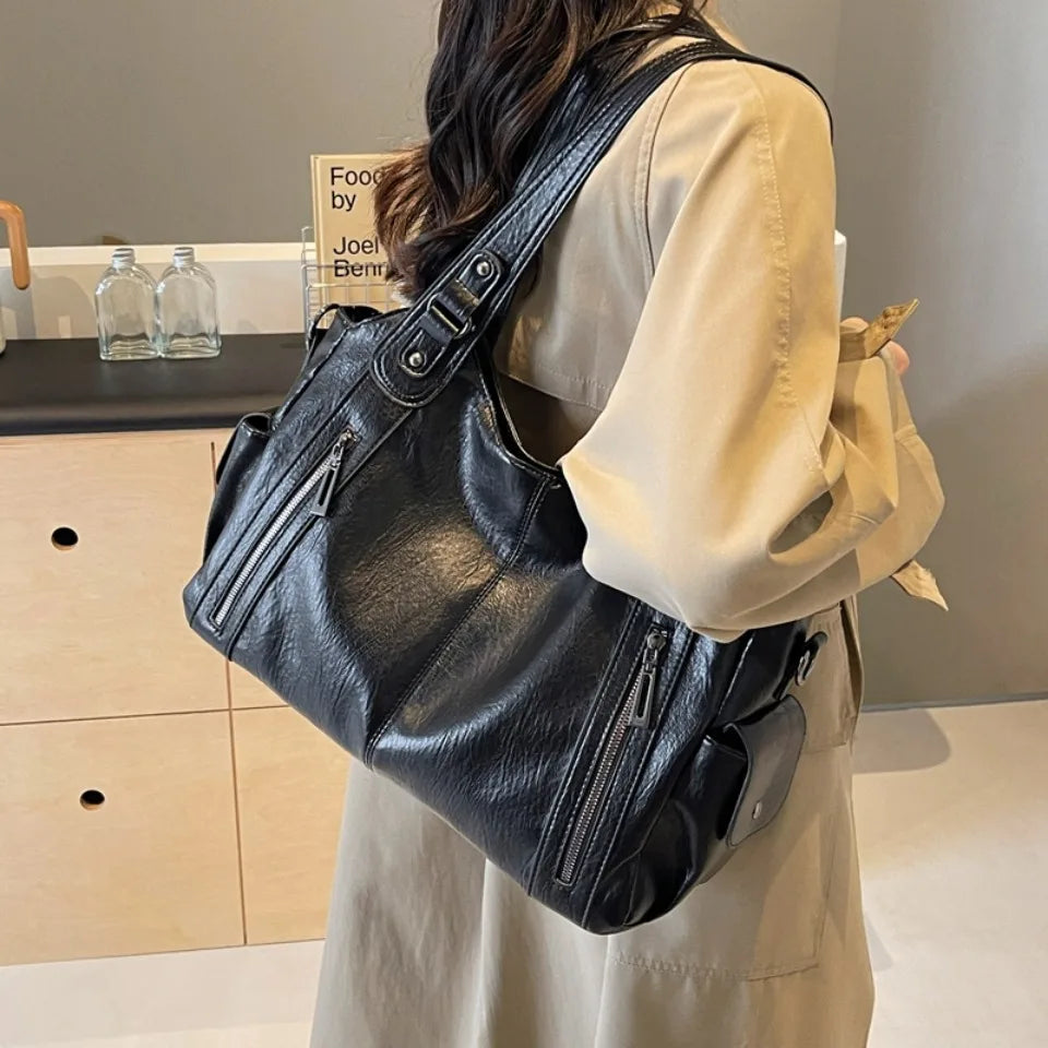 Bolsa Feminina de Couro Tote Líria