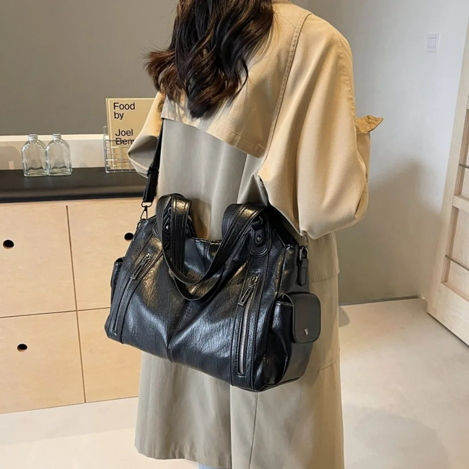 Bolsa Feminina de Couro Tote Líria