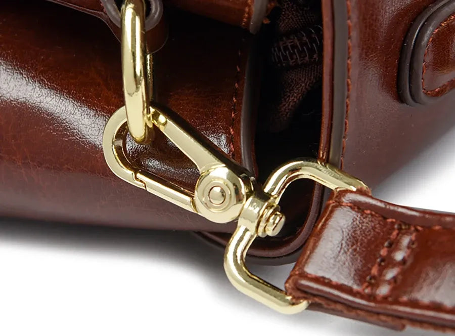 Bolsa Feminina De Couro Transversal Aquila