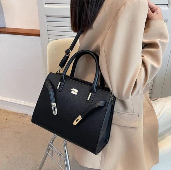 Bolsa Feminina De Couro Transversal Oásis