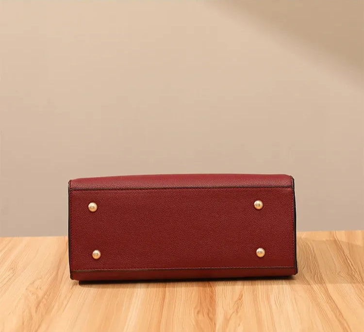 Bolsa Feminina De Couro Transversal Oásis