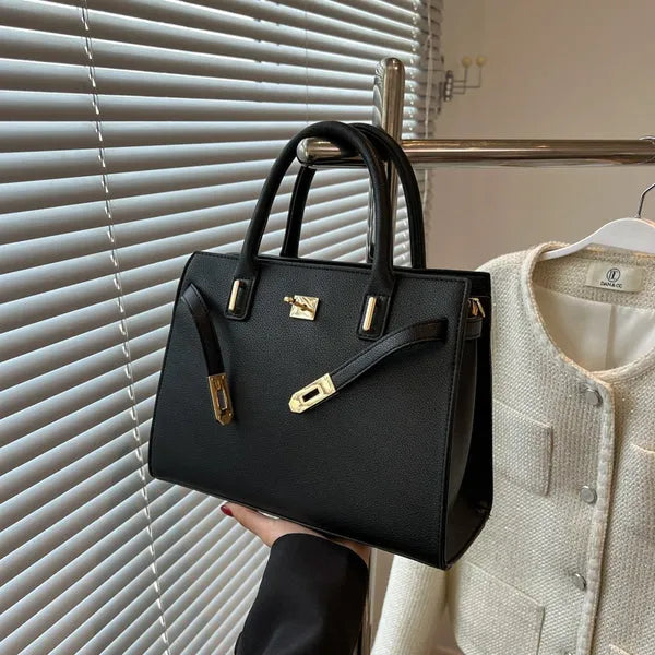 Bolsa Feminina De Couro Transversal Oásis