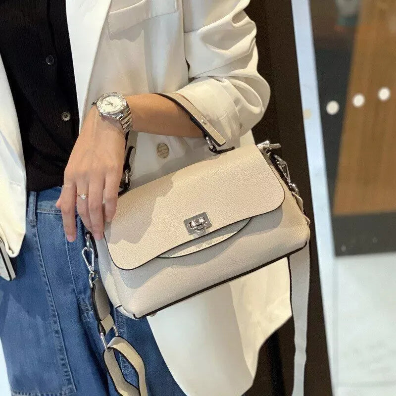 Bolsa Feminina Transversal De Couro Kaile
