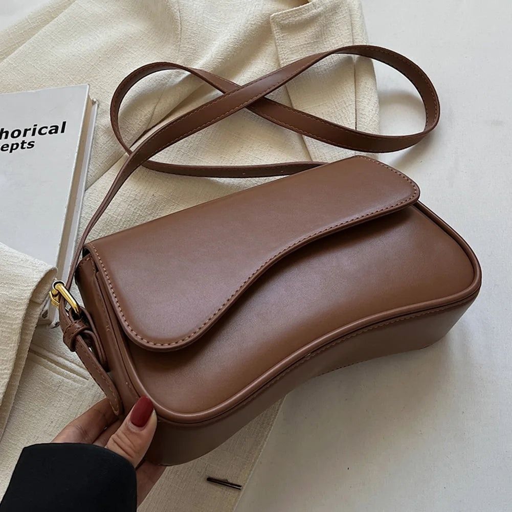 Bolsa Feminina de Couro Ombro Mavi Matife 

bolsa feminina de couro
bolsa de couro
bolsa tiracolo
bolsa de ombro
