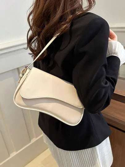 Bolsa Feminina de Couro Ombro Mavi Matife 

Bolsa Feminina de Couro Branco
bolsa feminina de couro
bolsa de couro
bolsa tiracolo
bolsa de ombro
