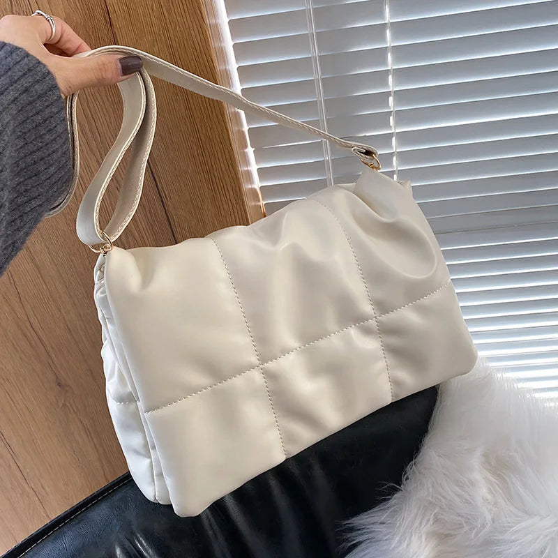 Bolsa Feminina de Couro Transversal - kairi

bolsa feminina
bolsa transversal
bolsa de couro
bolsa tiracolo