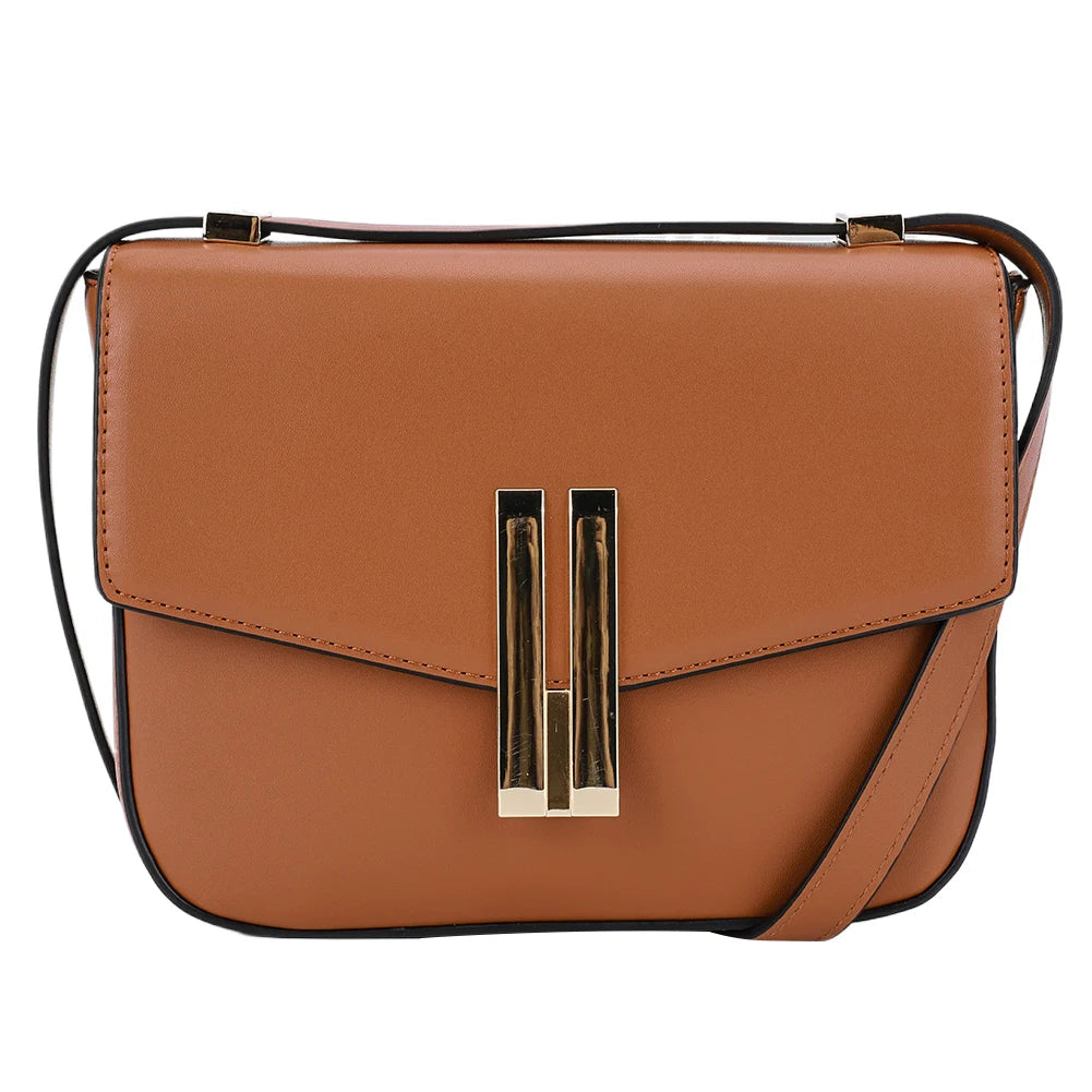 Bolsa Feminina de Couro Transversal Aizla - Matife 1 

bolsa feminina de couro
bolsa transversal
bolsa de couro
bolsa tiracolo
Bolsa Feminina de Couro Marrom