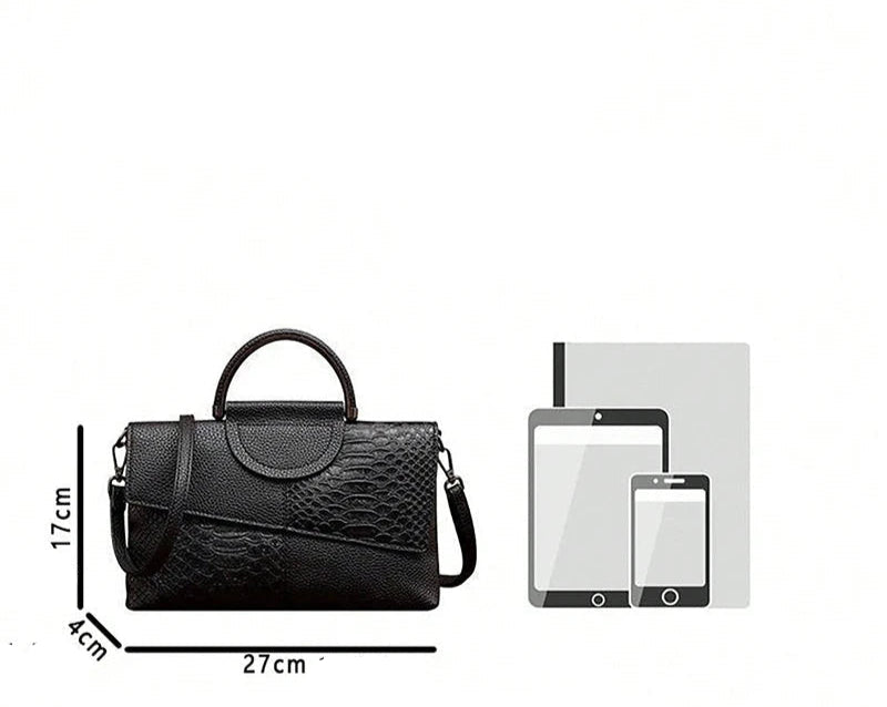 Bolsa Feminina de Couro Transversal Fiorentina - Matife 

bolsa feminina de ocuro
bolsa transversal
bolsa de couro
bolsa tiracolo