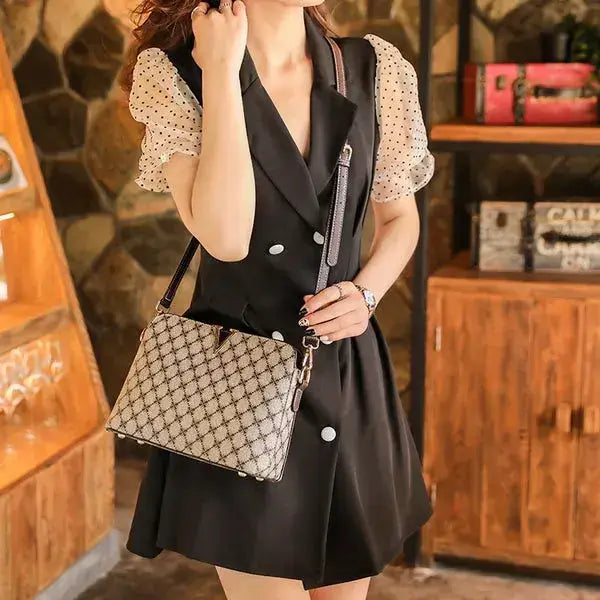 Bolsa_Feminina_de_Couro_Transversal_Genova_Matife_2

bolsa feminina
bolsa transversal
bolsa de couro
bolsa tiracolo
Bolsa Feminina de Couro Xadrez