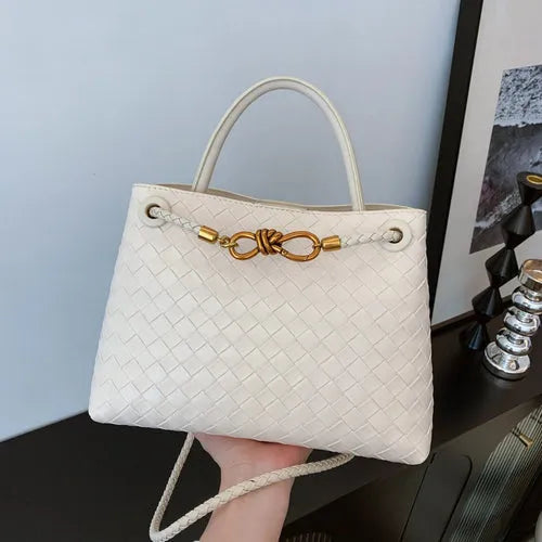 Bolsa Feminina de Couro Transversal - Serenata

bolsa feminina
bolsa transversal
bolsa de couro
bolsa tiracolo
Bolsa Feminina de Couro banca