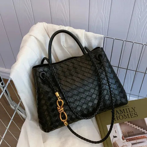 Bolsa Feminina de Couro Transversal - Serenata

bolsa feminina
bolsa transversal
bolsa de couro
bolsa tiracolo