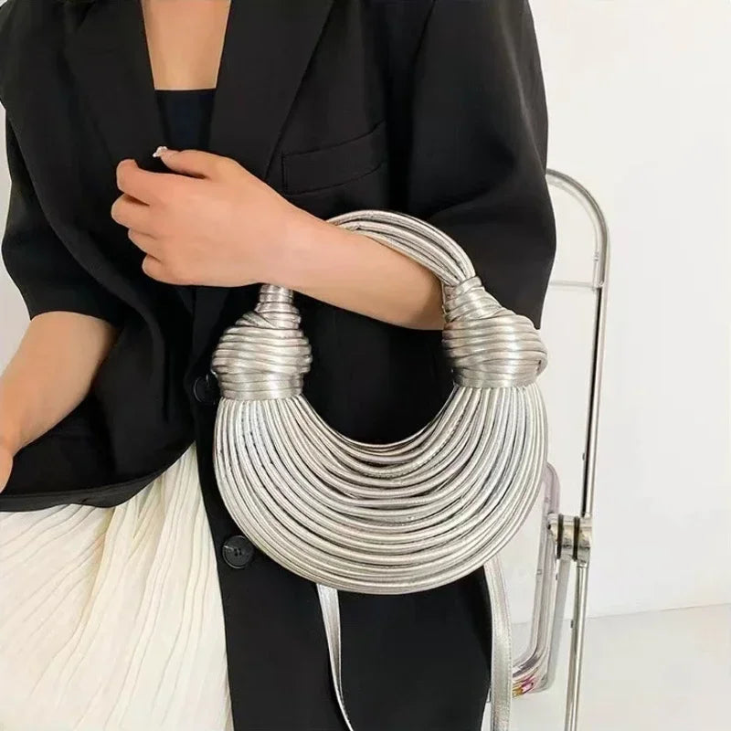 Bolsa Feminina de Mão Esmeralda

Bolsa Feminina Prata
bolsa feminina
bolsa de Mão
bolsa de couro