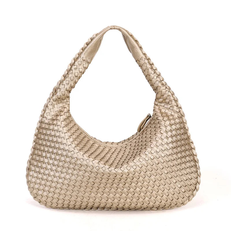 Bolsa Feminina de Ombro Pietra - Matife 1

Bolsa Feminina de Couro Dourada
bolsa feminina
bolsa de ombro
bolsa de couro
bolsa transversal
bolsa tiracolo