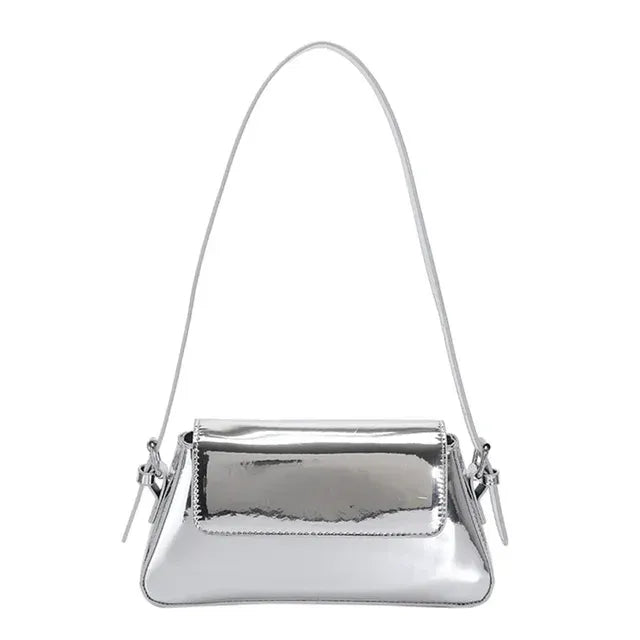 Bolsa Feminina de Ombro Vancouver - Matife 1

bolsa feminina
bolsa de ombro
bolsa de couro
bolsa transversal
bolsa tiracolo
Bolsa Feminina Prateada

