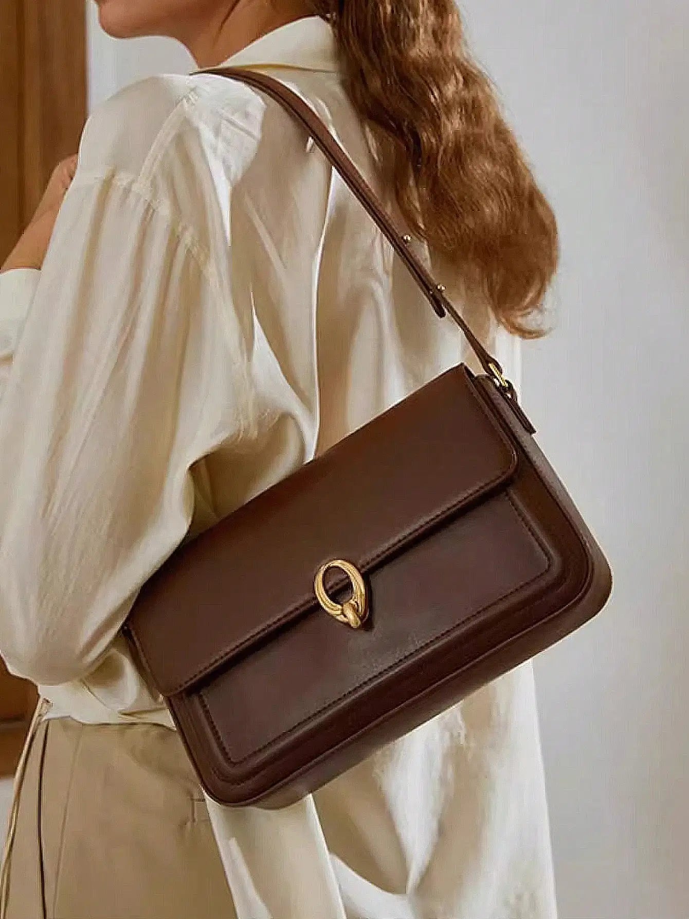 Bolsa Feminina de Ombro Verona - Matife


Bolsa Feminina de Couro Marrom
bolsa feminina
bolsa de Ombro
bolsa de couro