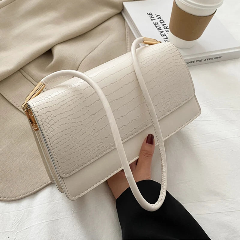 Bolsa Feminina de Ombro Zaya - Matife  1

bolsa feminina
bolsa de Mão
bolsa de couro