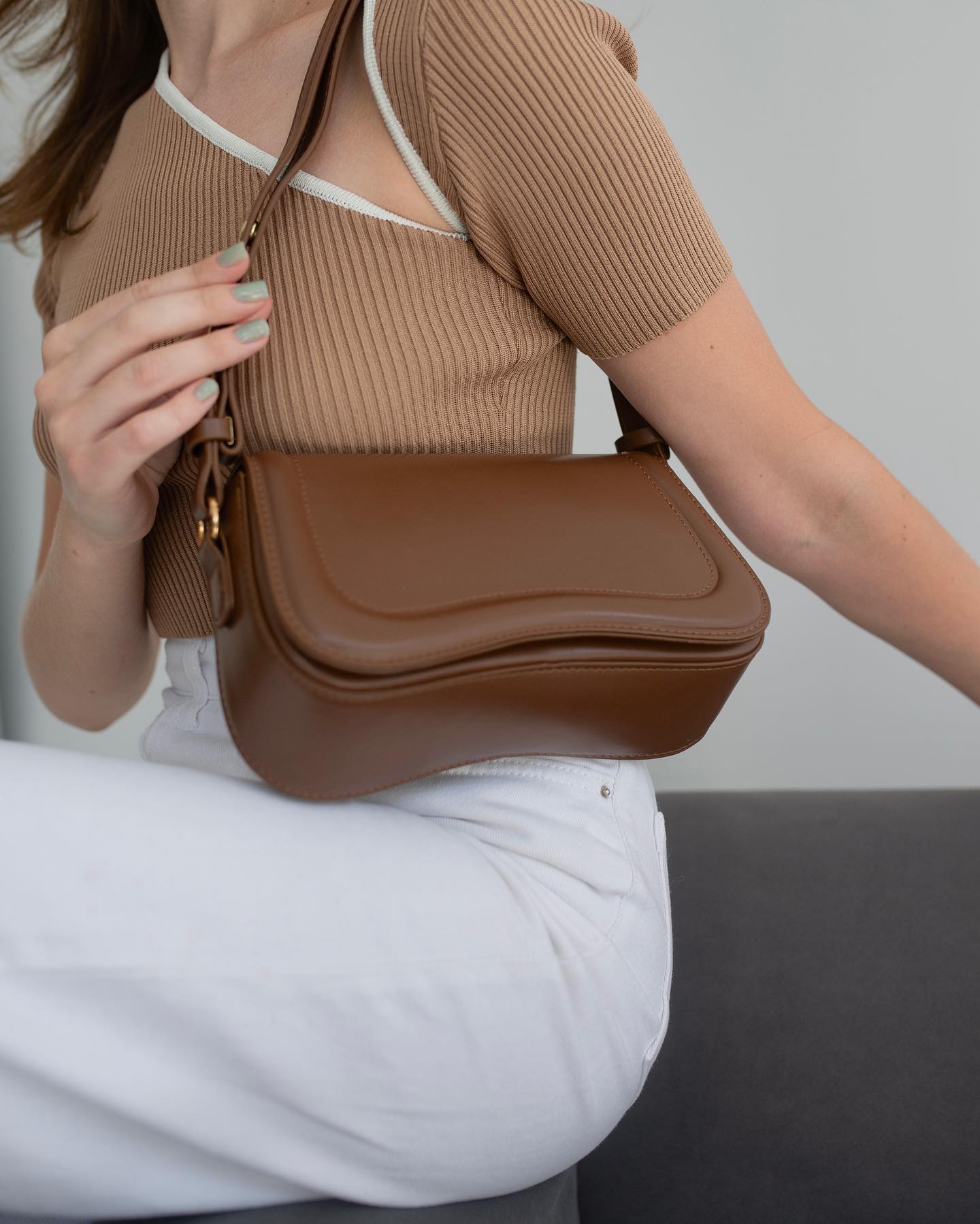 Bolsa de Ombro Baguete Vitoria  Matife

bolsa feminina de couro Marrom
bolsa feminina de ombro
bolsa de ombro
 