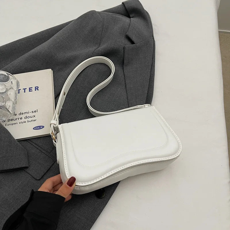 Bolsa de Ombro Baguete Vitoria  Matife

bolsa feminina de couro Branca
bolsa feminina de ombro
bolsa de ombro
