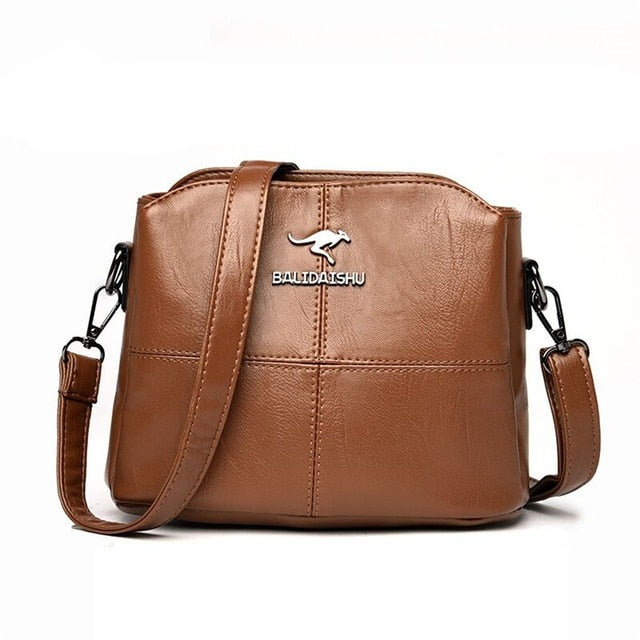 Bolsa Feminina Transversal de Couro Midi - Matife

 bolsa feminina
bolsa transversal
bolsa de couro
bolsa tiracolo
Bolsa Feminina Marrom