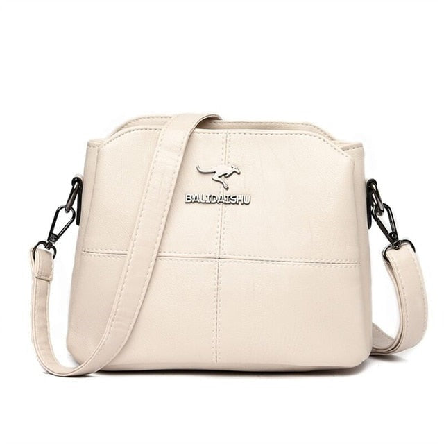 Bolsa Feminina Transversal de Couro Midi - Matife 

bolsa feminina
bolsa transversal
bolsa de couro
bolsa tiracolo
Bolsa Feminina Branca